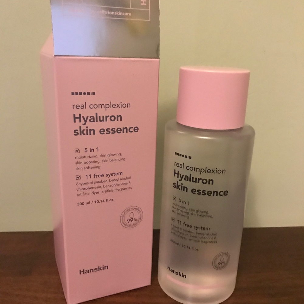 Hanskin Hyaluron Skin Essence